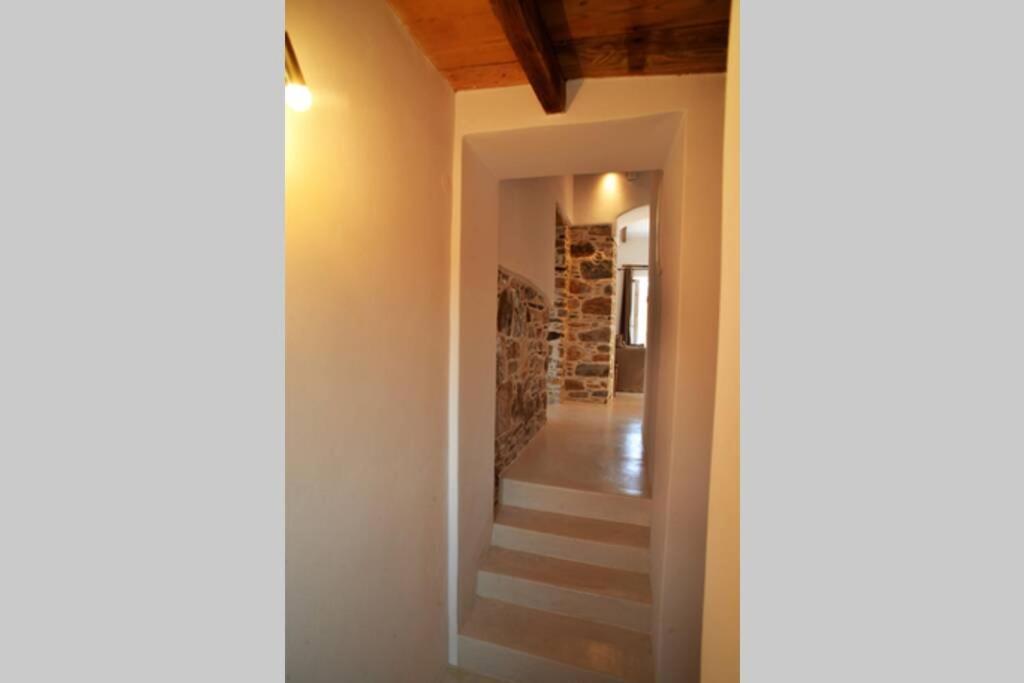 George Farmhouse Chrousa Zewnętrze zdjęcie