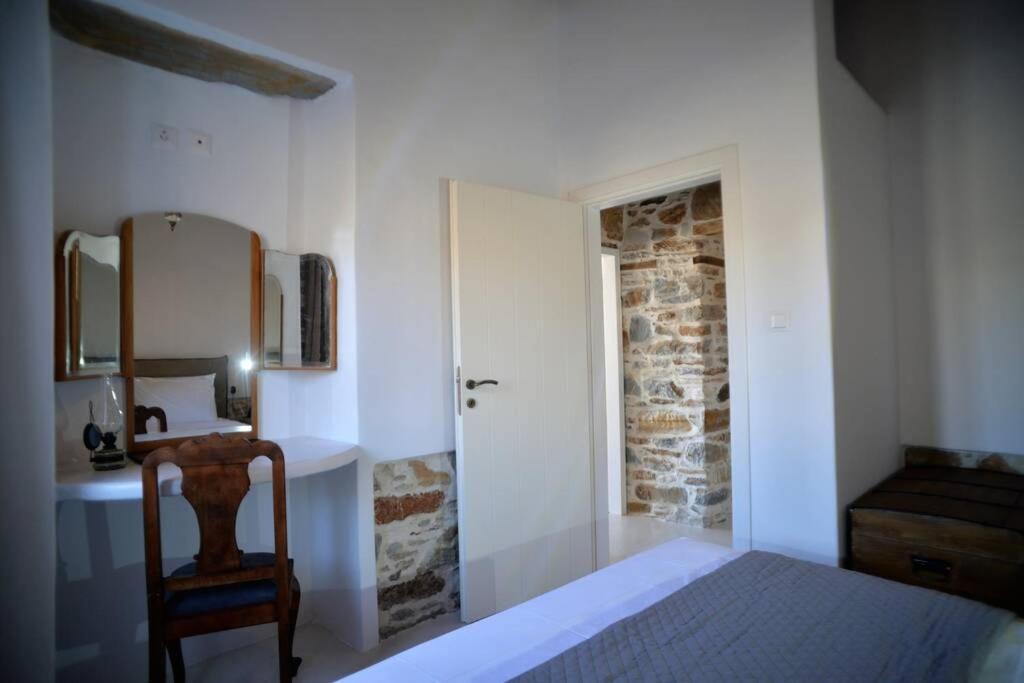 George Farmhouse Chrousa Zewnętrze zdjęcie