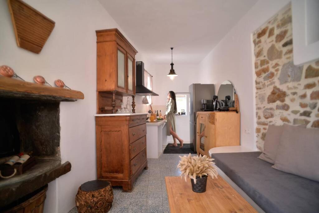 George Farmhouse Chrousa Zewnętrze zdjęcie